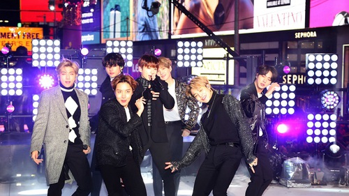 Không để dịch COVI-19 làm khó, BTS tiếp tục phá Kỷ lục Guinnes Thế giới