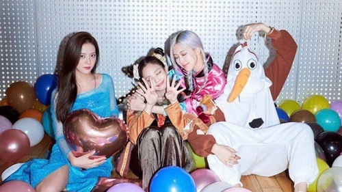 BXH Nữ thần tượng tháng 8: Jennie vượt trội hẳn so với các thành viên Blackpink