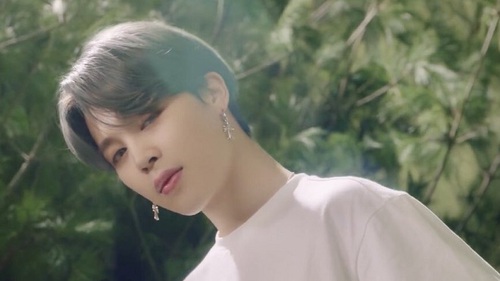 Kiểu tóc mới của Doja Cat hóa ra lấy cảm hứng từ Jimin BTS