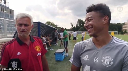 Lingard 'chết đứng' vì Mourinho, Lukaku mất danh hiệu vì lý do hi hữu