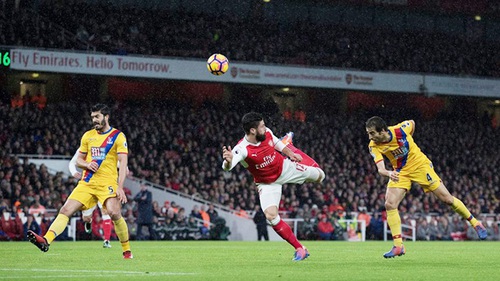 'Cú đá bọ cạp' của Giroud lọt vào danh sách rút gọn Bàn thắng đẹp nhất năm