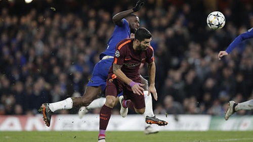 Video clip highlights bàn thắng Chelsea 1-1 Barca: Messi đã phá lời nguyền