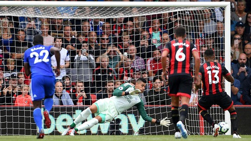 Neil Etheridge: Niềm tự hào Đông Nam Á ở Premier League