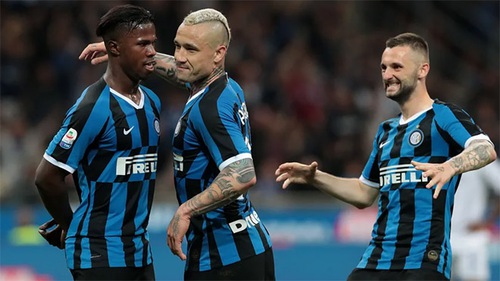 Hạ màn bóng đá Ý: Inter thoát hiểm để dự Cúp C1, Milan ngậm ngùi dự Cúp C2