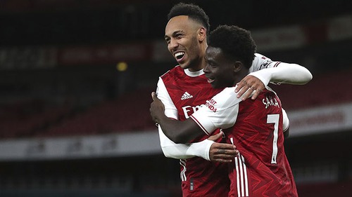 Arsenal 3-0 Newcastle: Aubameyang lập cú đúp, Pháo thủ tiếp tục hồi sinh