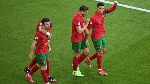 Ronaldo đã phá dớp tịt ngòi trước tuyển Đức