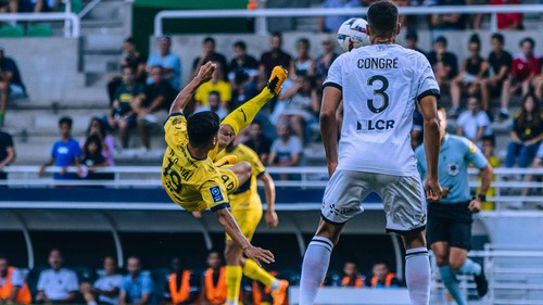 Pau FC vs Sochaux: Quang Hải vẫn sẽ đá chính, dù bị chấm điểm thấp?