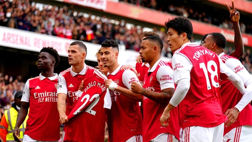 Arsenal 5-0 Nottingham Forest: Pháo nổ vang rền ở Emirates