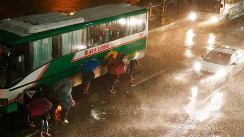 VIDEO: Điều chỉnh các chuyến bay do bão Mangkhut