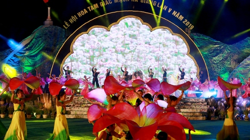 Hà Giang: Khai mạc Lễ hội hoa tam giác mạch 'Sắc hồng Cao nguyên đá'