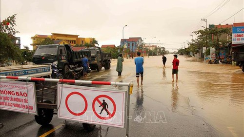 Quảng Bình: Lũ chồng lũ, hơn 34.000 nhà dân ngập lụt