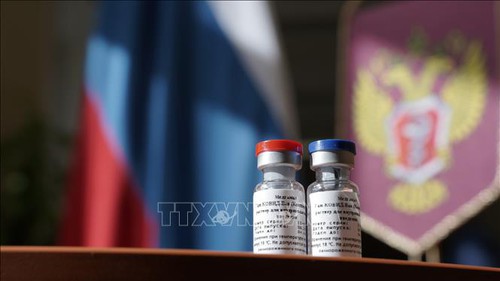 Vaccine Sputnik V có thể ngừa virus corona trong hai năm