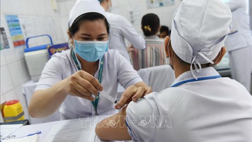 TP. HCM đã tiêm hơn 170.000 liều vaccine đợt 5, thêm nhiều bệnh nhân Covid-19 xuất viện