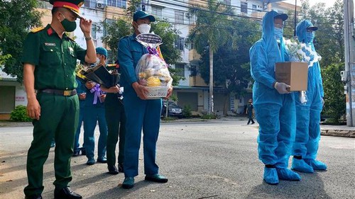 Cần Thơ bàn giao tro cốt người dân tử vong do dịch Covid-19 về với gia đình