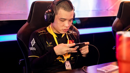 Maris soán ngôi dàn sao Team Flash để trở thành tuyển thủ Liên Quân Mobile kiếm tiền nhiều nhất Việt Nam