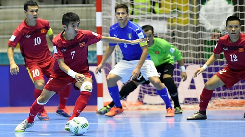 Futsal Việt Nam 'làm nóng' trước trận chung kết sớm với người Thái