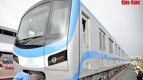 TP Hồ Chí Minh tổ chức lễ đón đoàn tàu đầu tiên của metro Bến Thành-Suối Tiên