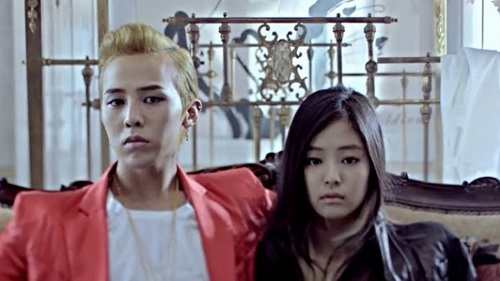 Soi loạt bằng chứng Dispatch 'khui' G-Dragon và Jennie Blackpink hẹn hò