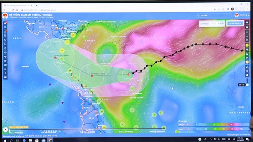 Bão số 6 tiếp tục có xu hướng giảm cường độ