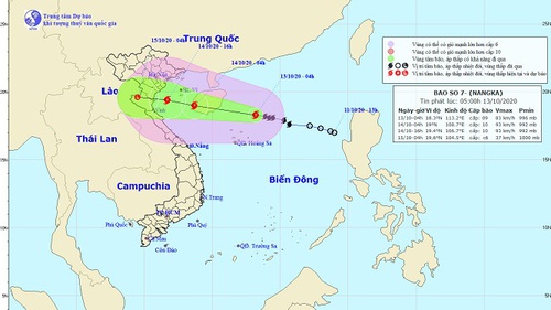 Bão số 7 giật cấp 11 di chuyển theo hướng Tây Tây Bắc đang mạnh thêm