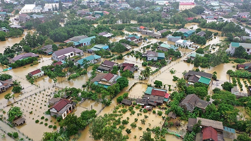 Miền Trung mưa đặc biệt to, nguy cơ lũ quét rất cao