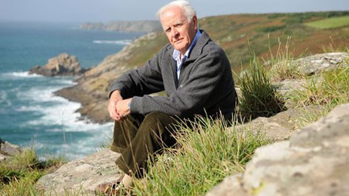 Tiểu thuyết gia nổi tiếng John Le Carre qua đời