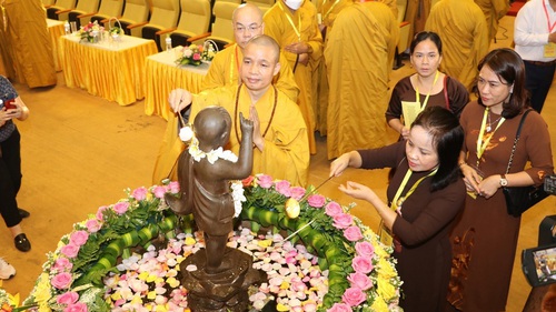 Đại Lễ Phật đản - linh thiêng ngày trăng tròn Vesak