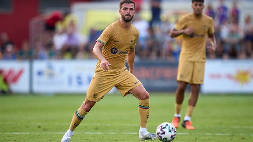 Barcelona: Pjanic không còn sợ hãi ở Camp Nou