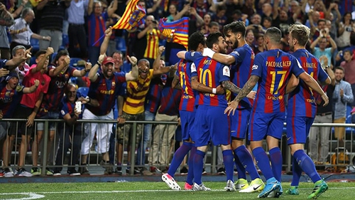 Thắng dễ Alaves, Barcelona chia tay Luis Enrique trong ngọt ngào