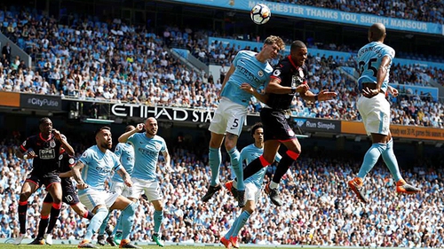 ĐIỂM NHẤN Man City 0-0 Huddersfield: Tịt ngòi sau gần nửa năm. Những kỷ lục vẫn chờ Man City