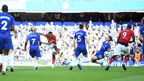 M.U: Martial lập cú đúp, khẳng định anh mới là người hùng của Mourinho