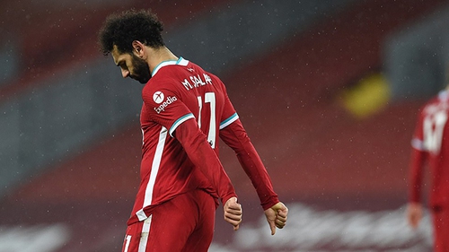 Cuộc đua vô địch Ngoại hạng Anh: Liverpool lại vấp ngã. chỉ MU đua với Man City