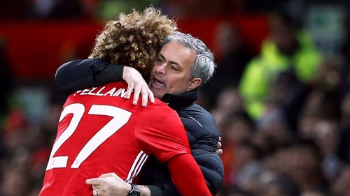 Bóng đá hôm nay 11/4: Solskjaer 'nắn gân' cầu thủ MU. Mourinho muốn tái hợp Fellaini