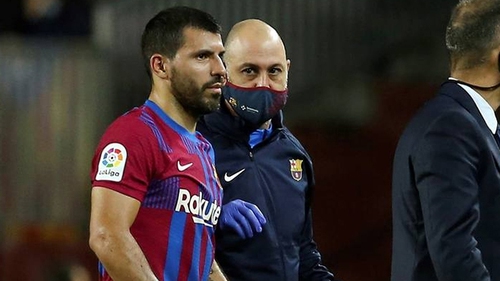 Barcelona: Aguero có thể giải nghệ sớm ở tuổi 33