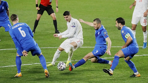 Soi kèo nhà cái Hy Lạp vs Tây Ban Nha. Nhận định, dự đoán bóng đá vòng loại World Cup 2022 (2h45, 12/11)