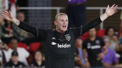 Wayne Rooney ghi 'siêu phẩm' sút phạt, lập cú đúp đầu tiên tại MLS