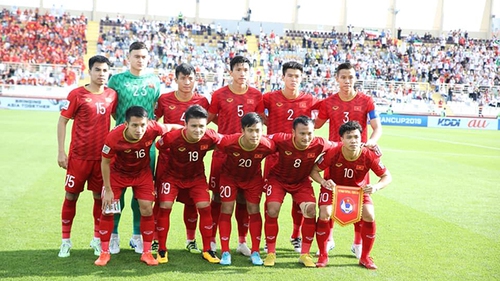 Asian Cup 13/1: ĐT Việt Nam nhận thưởng tiền tỷ. Thái Lan tự tin 'cứu vãn thể diện' cho Đông Nam Á. Iraq tuyên bố đánh bại Iran