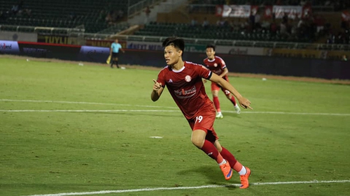 VIDEO TP.HCM 2-0 Nam Định: Thắng 3 trận liên tiếp, xây chắc ngôi đầu bảng