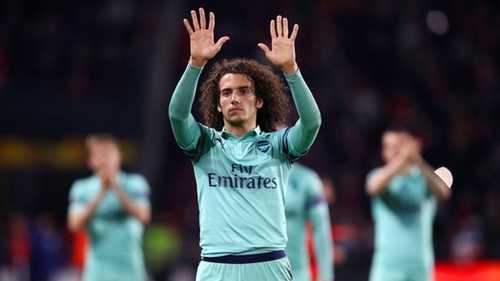 CĐV Arsenal: Guendouzi bị 'thổi phồng' quá mức, đi bộ trên sân như kiểu đang dẫn 3-1