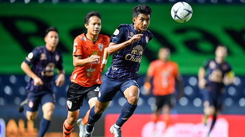 Buriram United 0-0 Chiangrai: Xuân Trường dự bị, Buriram chia điểm nhạt nhòa