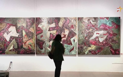 Trải nghiệm mới mẻ tại Triển lãm Hội họa - Điêu khắc Đinh Phong