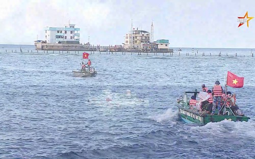 Hành trình thầm lặng, kiên cường, tự hào giữa trùng khơi Tổ quốc
