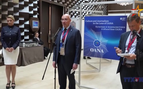 Việt Nam tham dự Triển lãm Ảnh của các nhà báo OANA