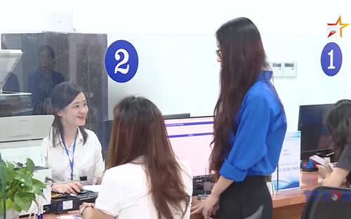 Áo xanh đồng hành cùng người dân và cán bộ vận hành chính quyền 2 cấp