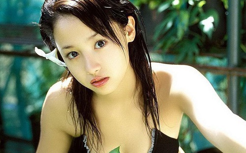 Những hình ảnh 'để đời' khiến Sawajiri Erika được ví như quốc bảo nhan sắc Nhật Bản