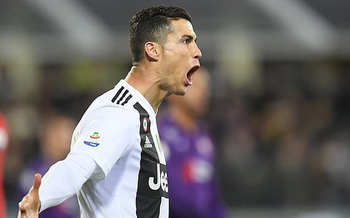 Tròn 35 tuổi, Ronaldo vẫn còn rất sung sức!