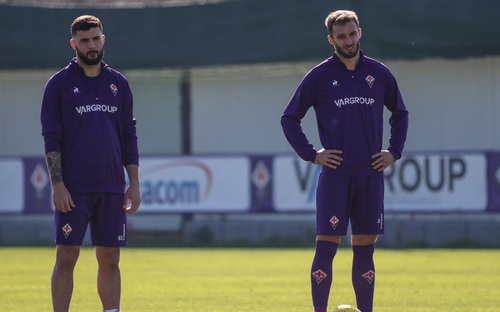 Fiorentina thêm 2 cầu thủ dương tính với virus Corona, Serie A đã có 10 người nhiễm dịch