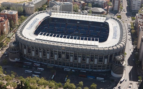 Real Madrid biến sân Bernabeu thành nơi tập kết thiết bị y tế chống COVID-19