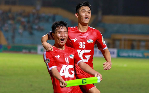 VIDEO: Highlights SLNA 0-1 Viettel: Bùi Tiến Dũng tỏa sáng đưa Viettel lên top 3