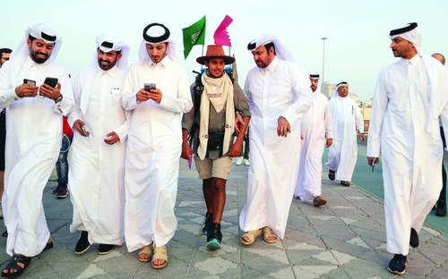 Đi bộ 1.600 km đến Qatar để xem World Cup 2022